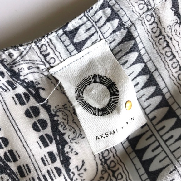 Like New Anthropologie Akemi + Kin Mixed Media Top - Picture 6 of 10